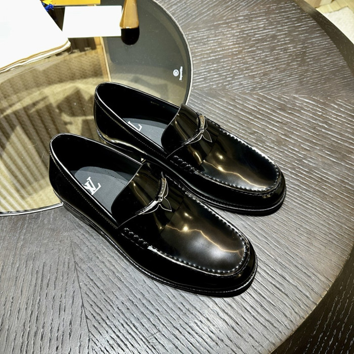 LV Loafer