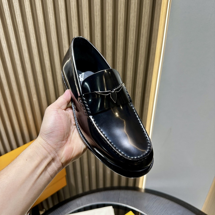 LV Loafer