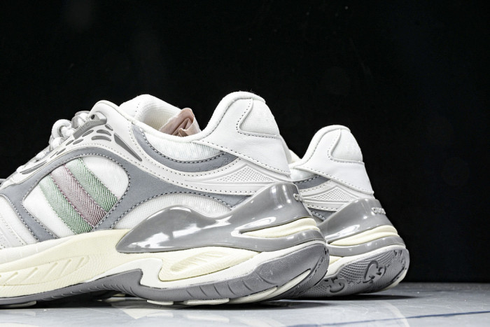 Gv*c 2.0 sneaker