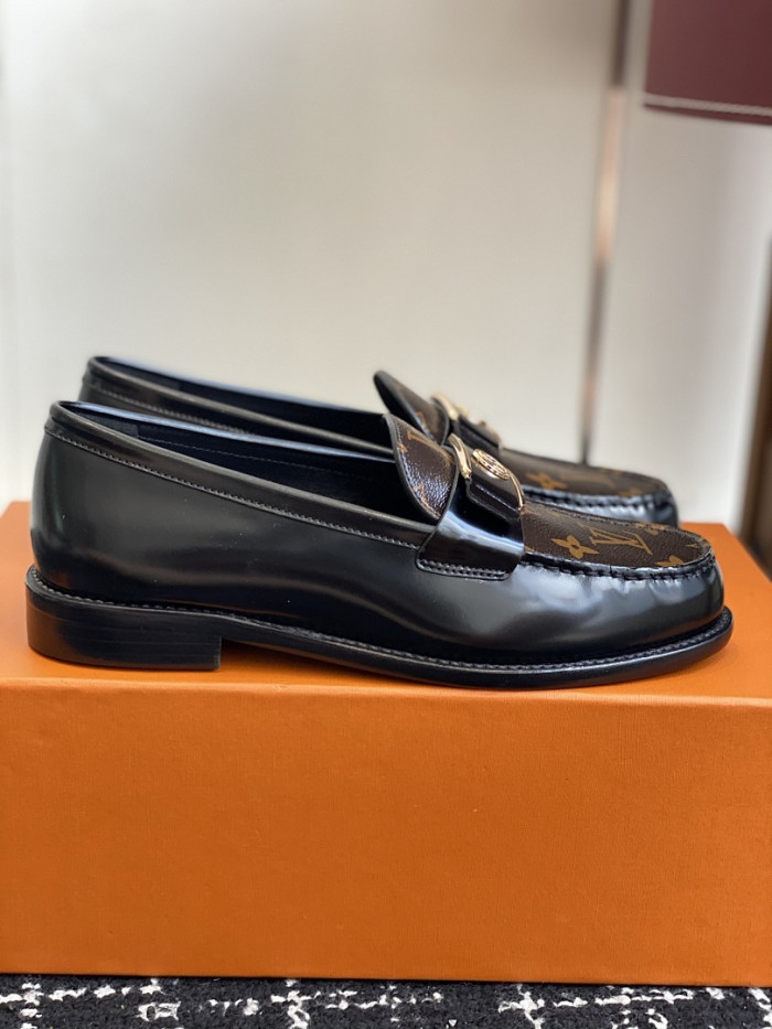 LV Loafer