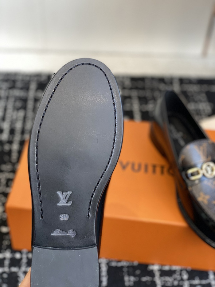 LV Loafer