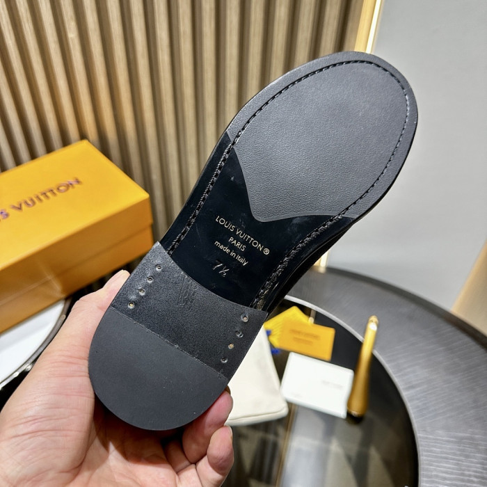 LV Loafer