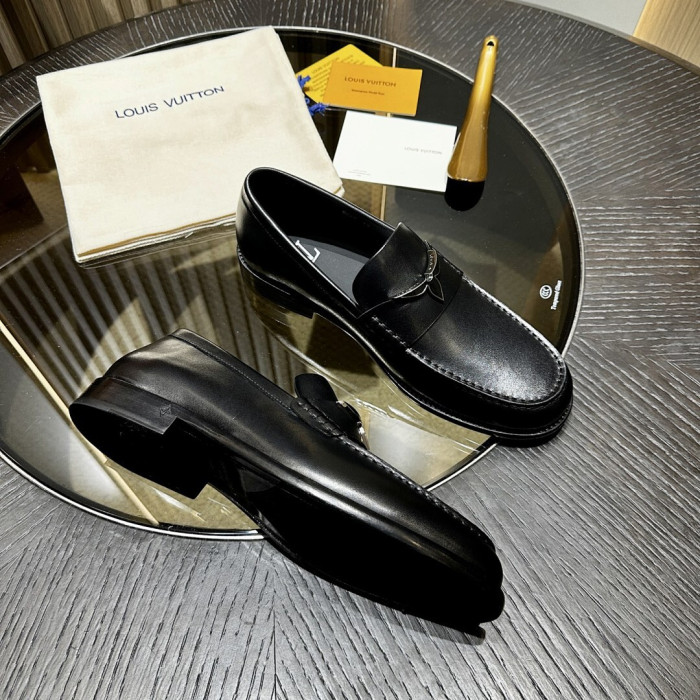 LV Loafer