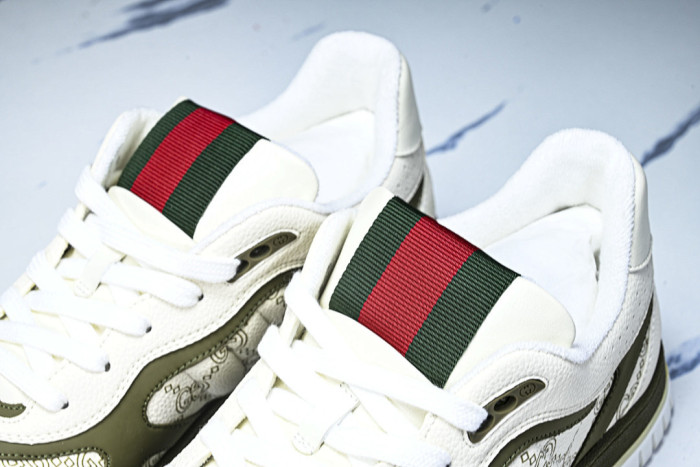 Gv*c Re-web Sneaker