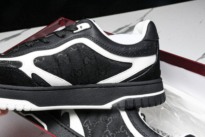Gv*c Re-web Sneaker