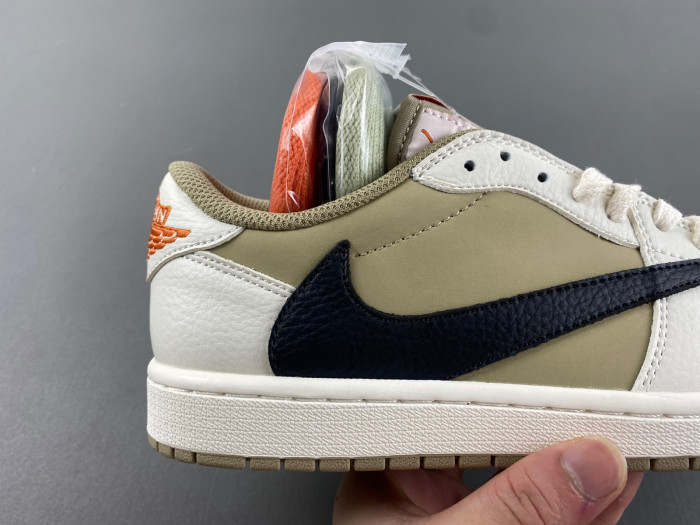 JORDAN 1 RETRO LOW OG SP TRAVIS SCOTT DZ137-701