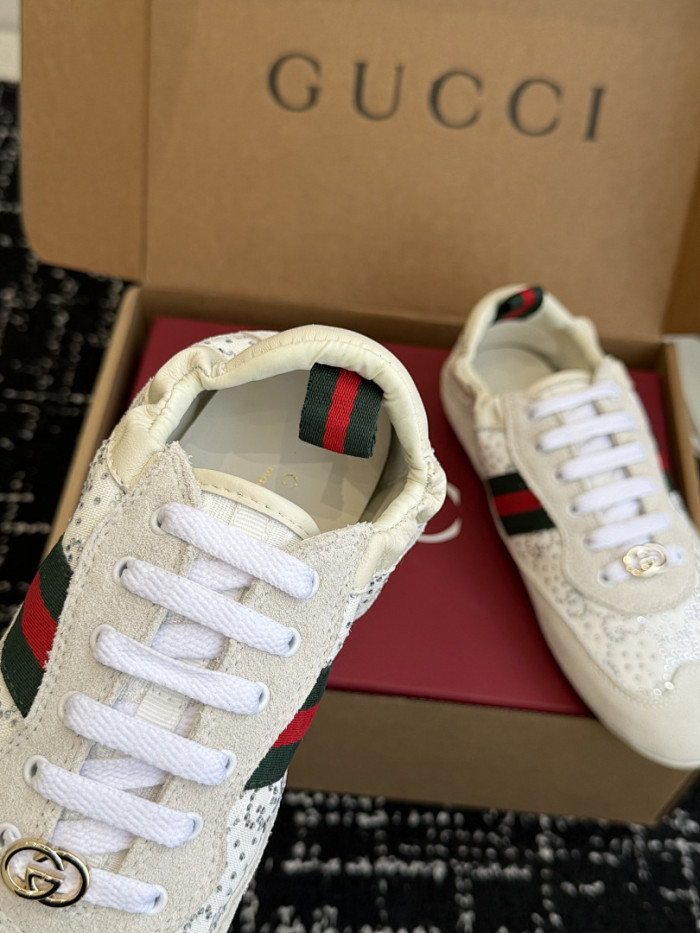 Gv*c Shift sneaker (crystal)
