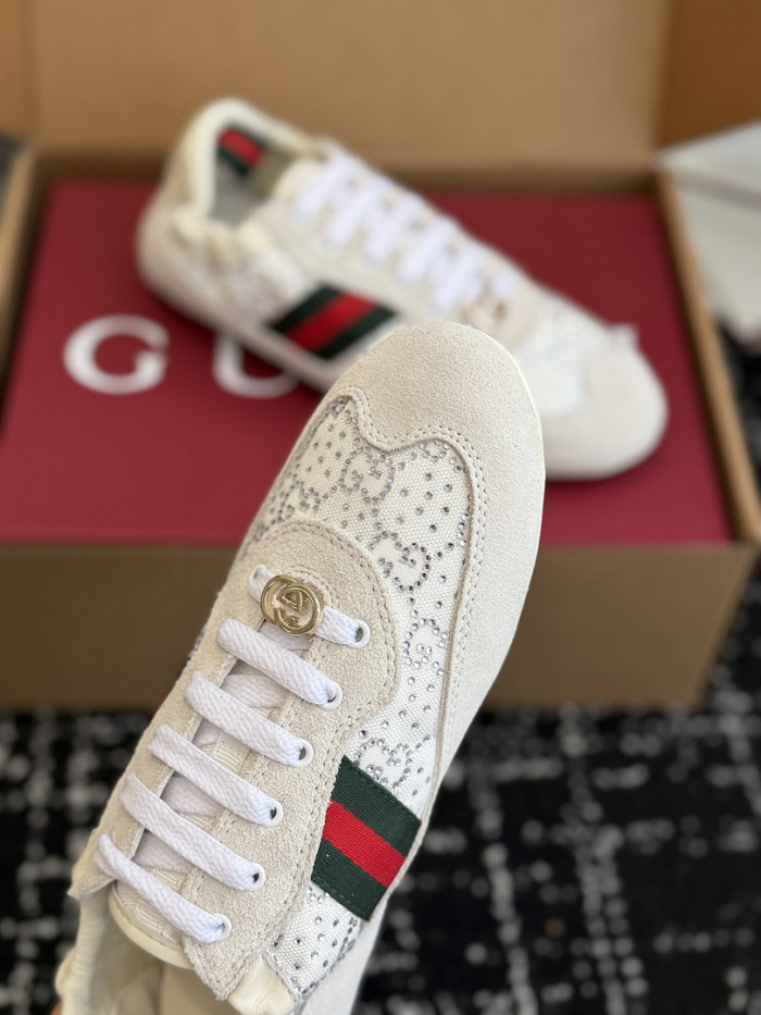 Gv*c Shift sneaker (crystal)