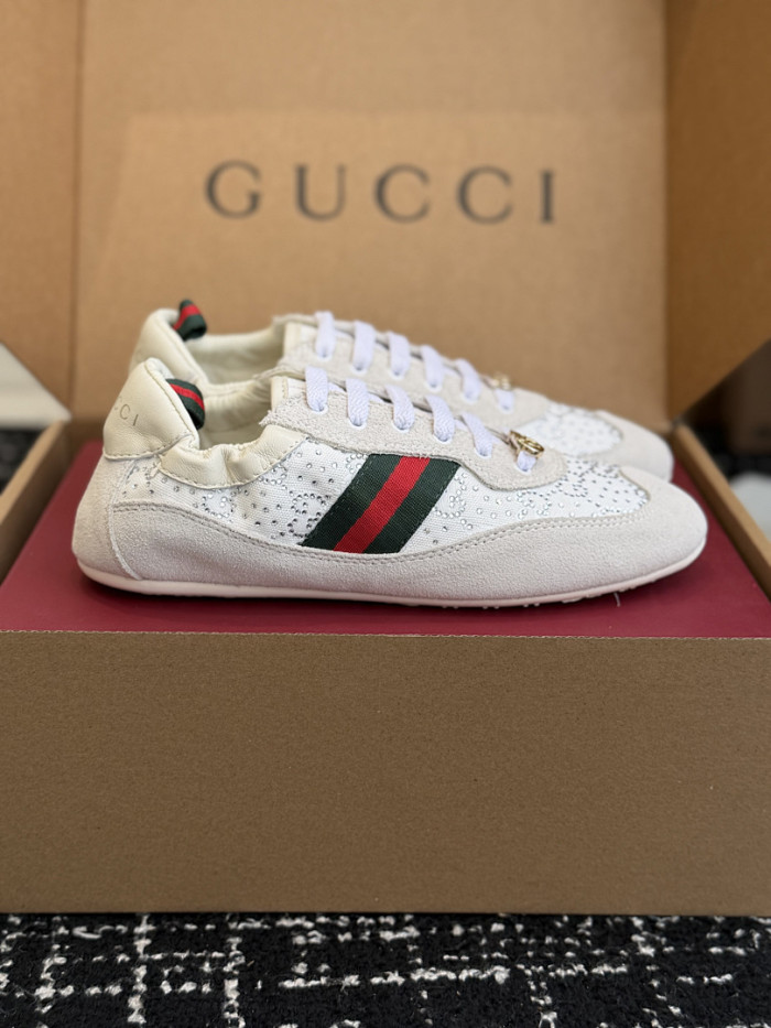 Gv*c Shift sneaker (crystal)