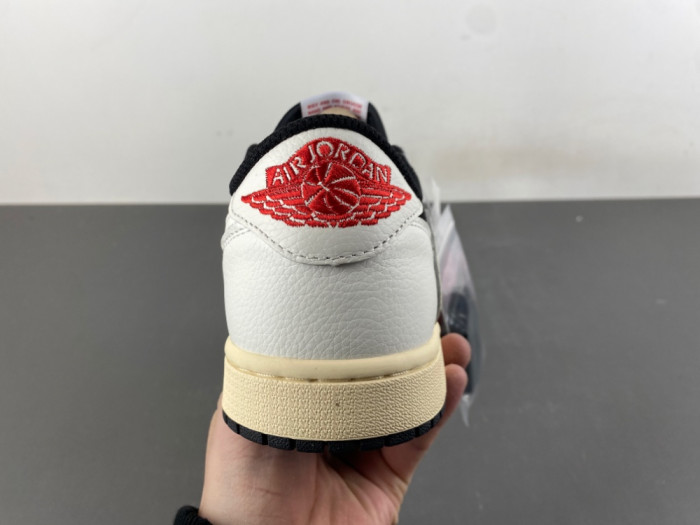 JORDAN 1 RETRO LOW OG SP TRAVIS SCOTT XZ6868 001