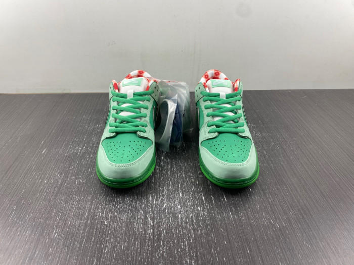 nike sb dunk low concepts bright green lobster bv1310-303