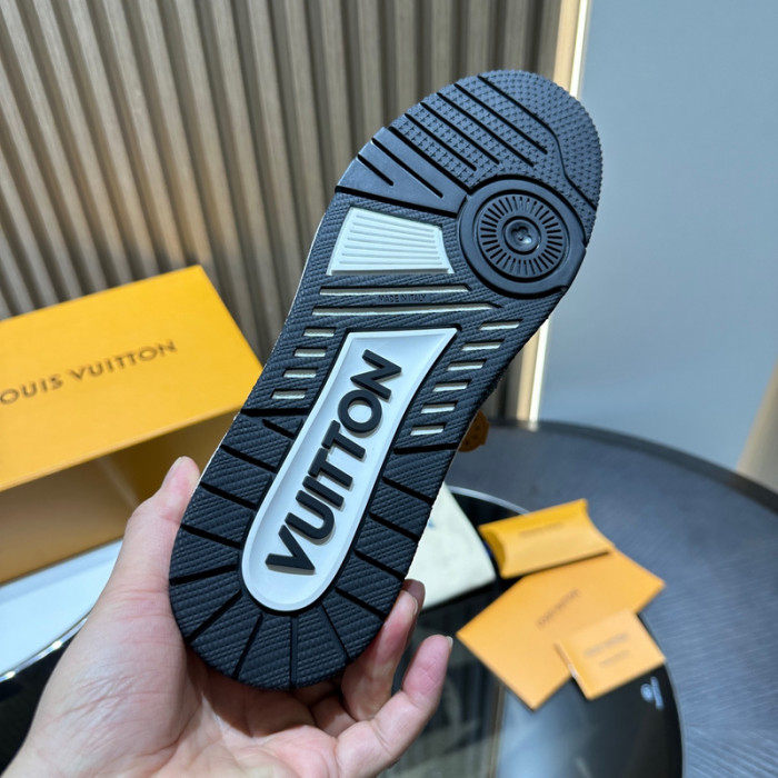 LV Trainer Sneaker (crystal customize)