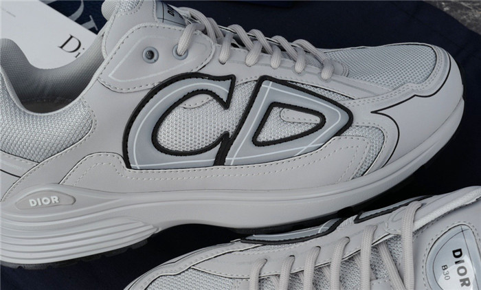 D*or b30 sneaker