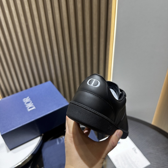 D10r B01 Matchpoint Sneaker