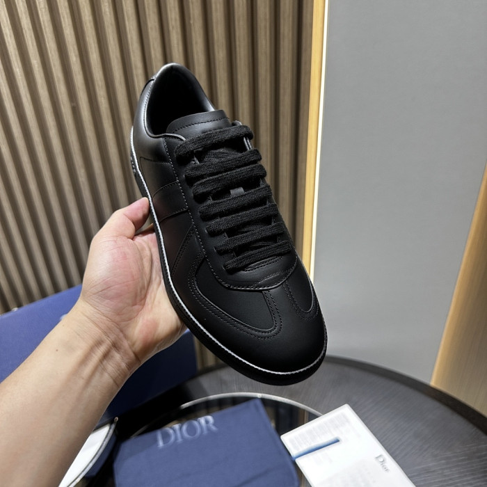 D10r B01 Matchpoint Sneaker
