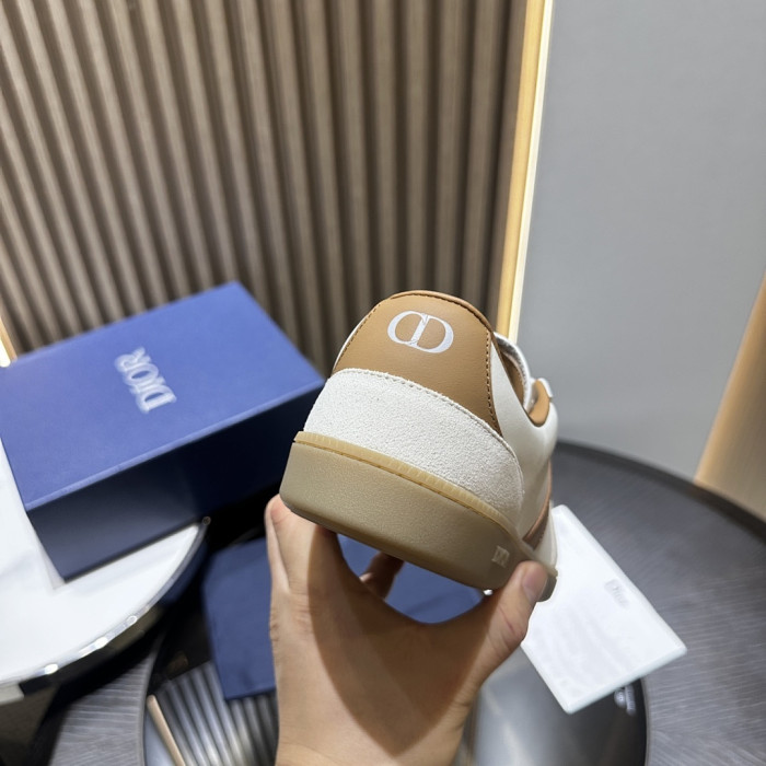 D10r B01 Matchpoint Sneaker