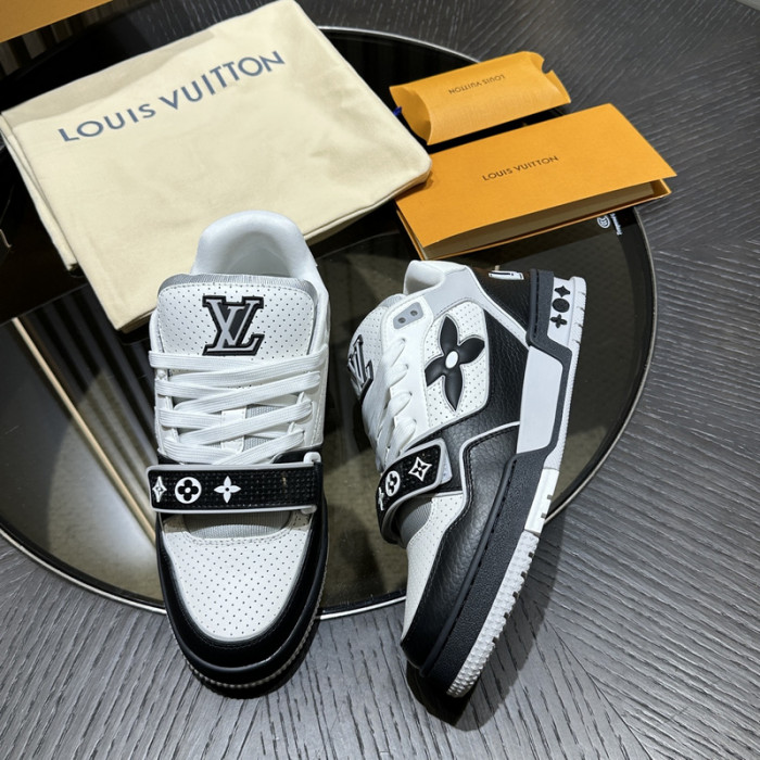 LV Trainer Sneaker
