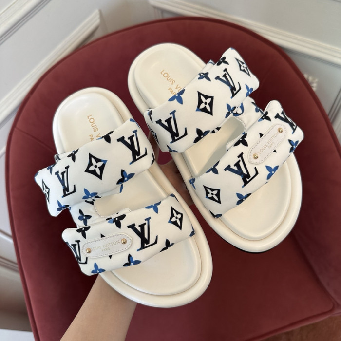LV SANDALS