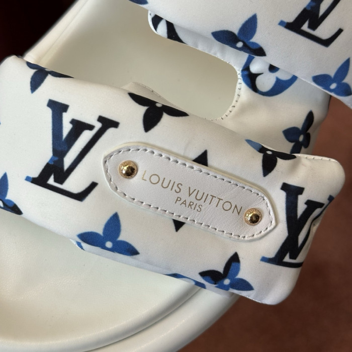 LV SANDALS