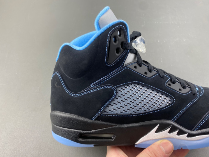 Jordan 5 Retro Black University Blue (2026) DD0587-008