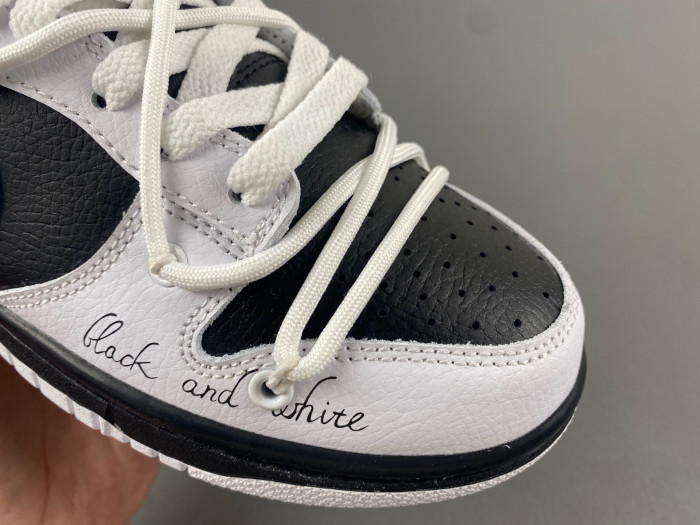 nike dunk low reverse panda fd9064-011