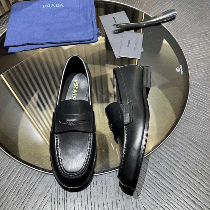 PR0DA LOAFERS