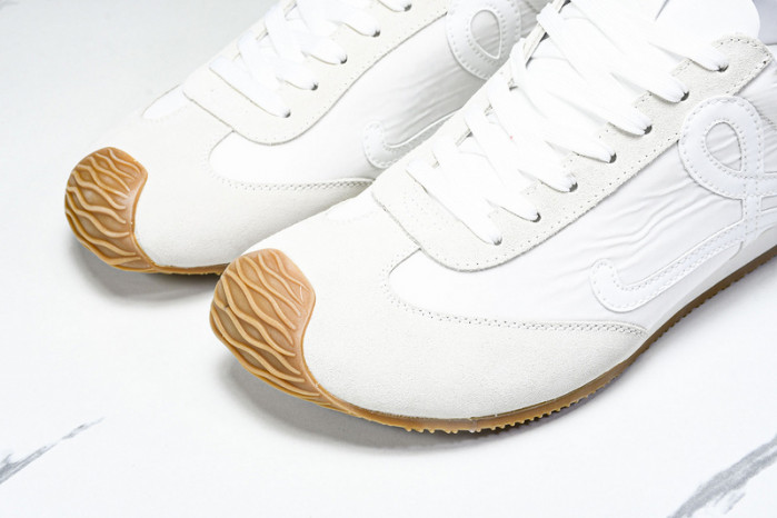 Loe*we Ballet Runner