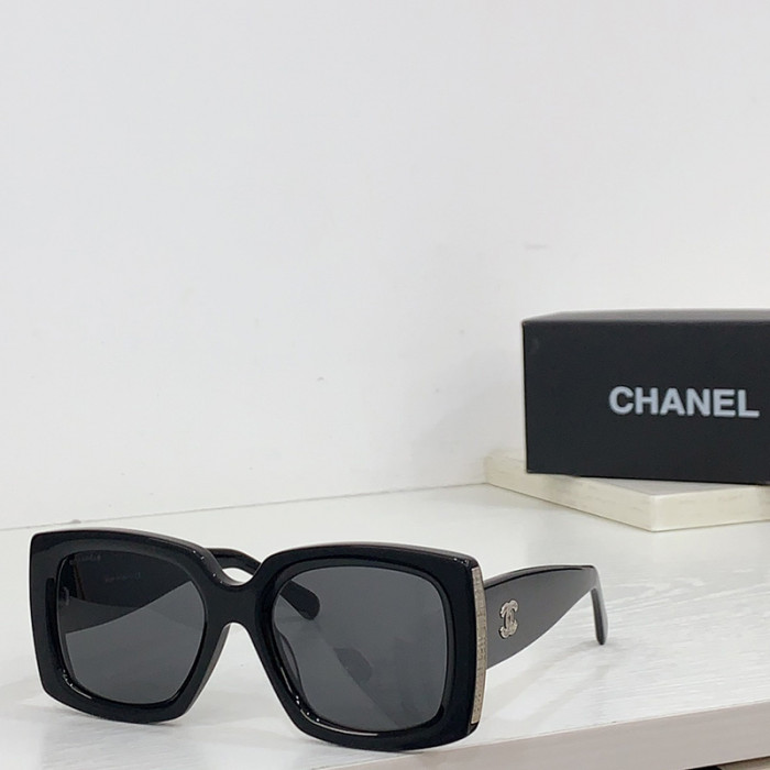 Ch*el sunglasses upshoe