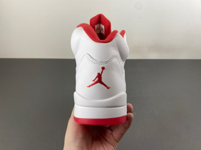 Air Jordan 5 Retro OG Sunset (2026) IV5678-102