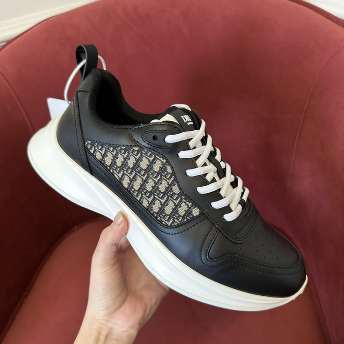 Dior B25 Sneaker