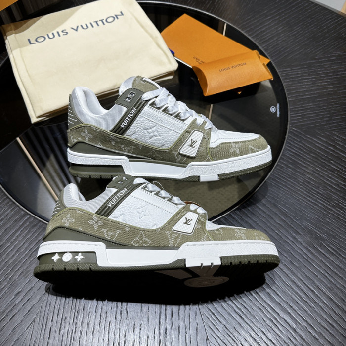 LV Trainer Sneaker