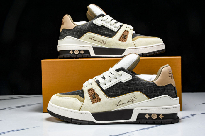 LV Trainer Sneaker