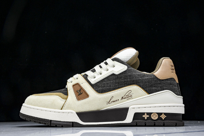 LV Trainer Sneaker