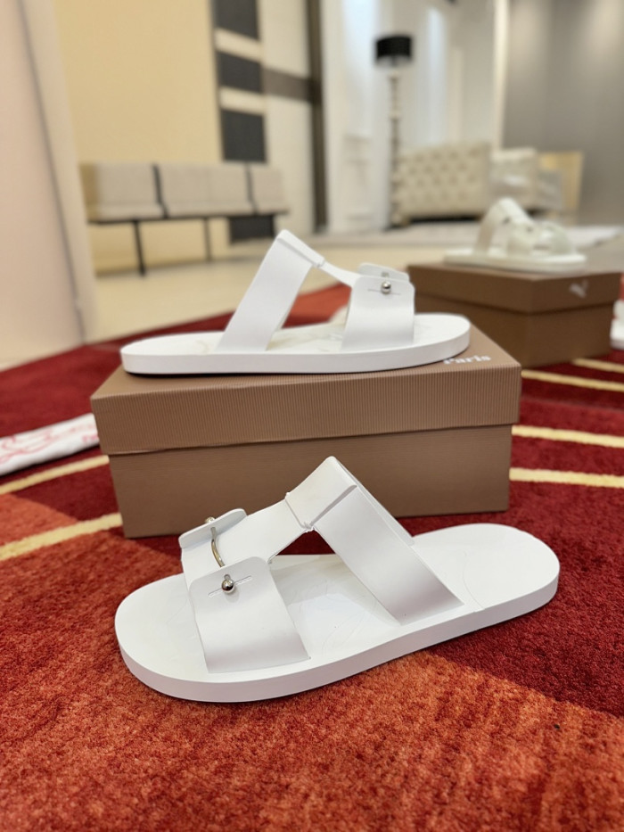 CL Sandals