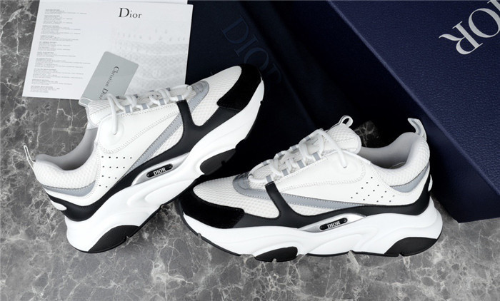 D*or b22 sneakers