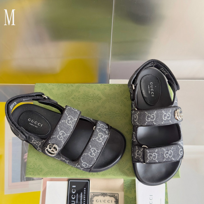 GUCC SANDALS