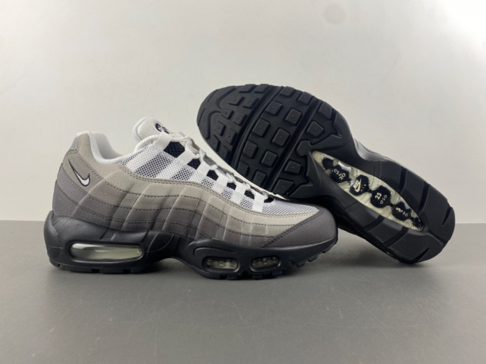 Nike Air Max 95 SP AT2865-003