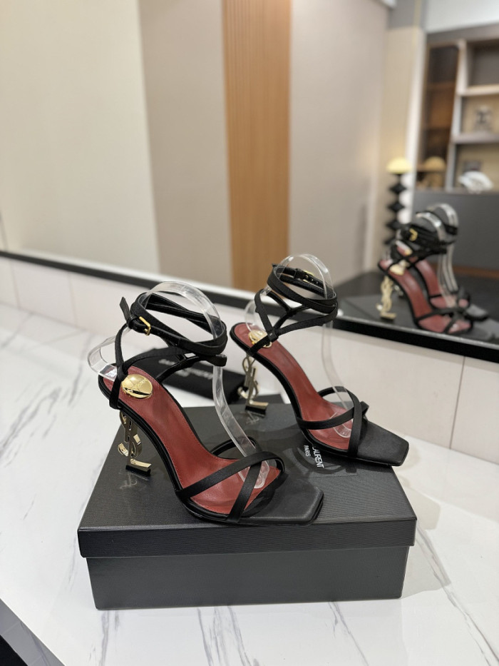 YS*L Sandals