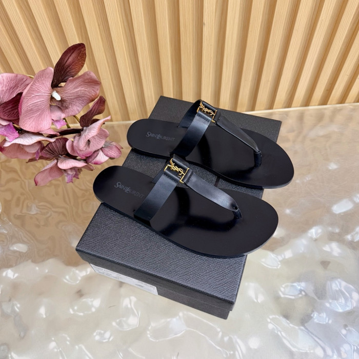 YS*L Sandals