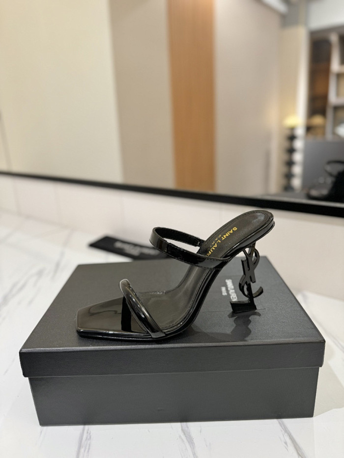 YS*L Sandals