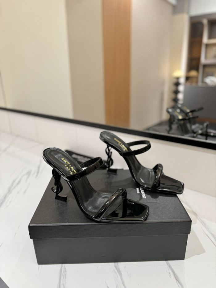 YS*L Sandals