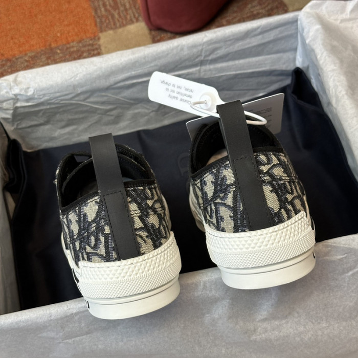 DIOR B23 Oblique Sneaker