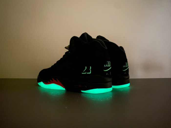 Air Jordan 5 Retro Halloween (2026) HQ7978-001
