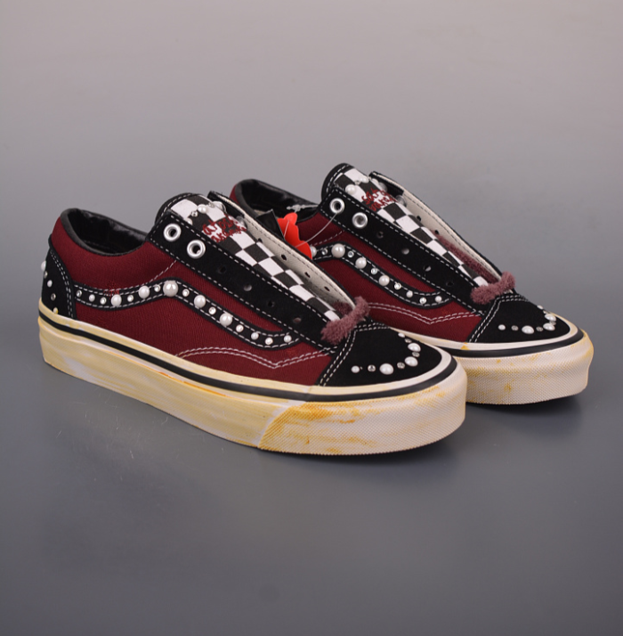 Vans Sneakers