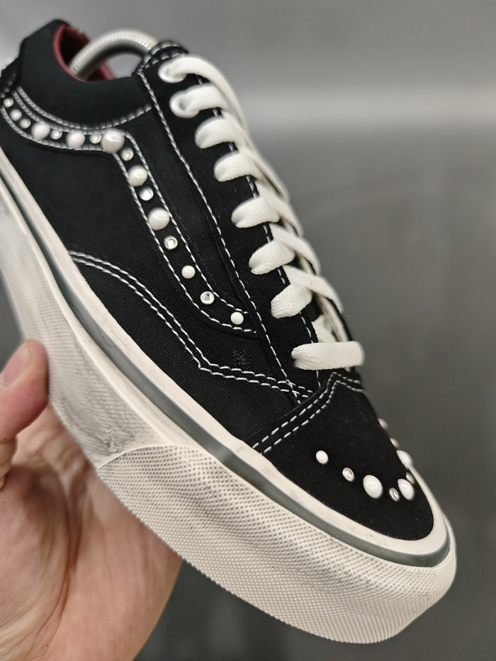 Vans Sneakers