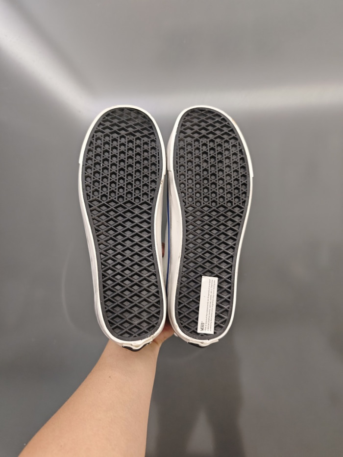 Vans Sneakers