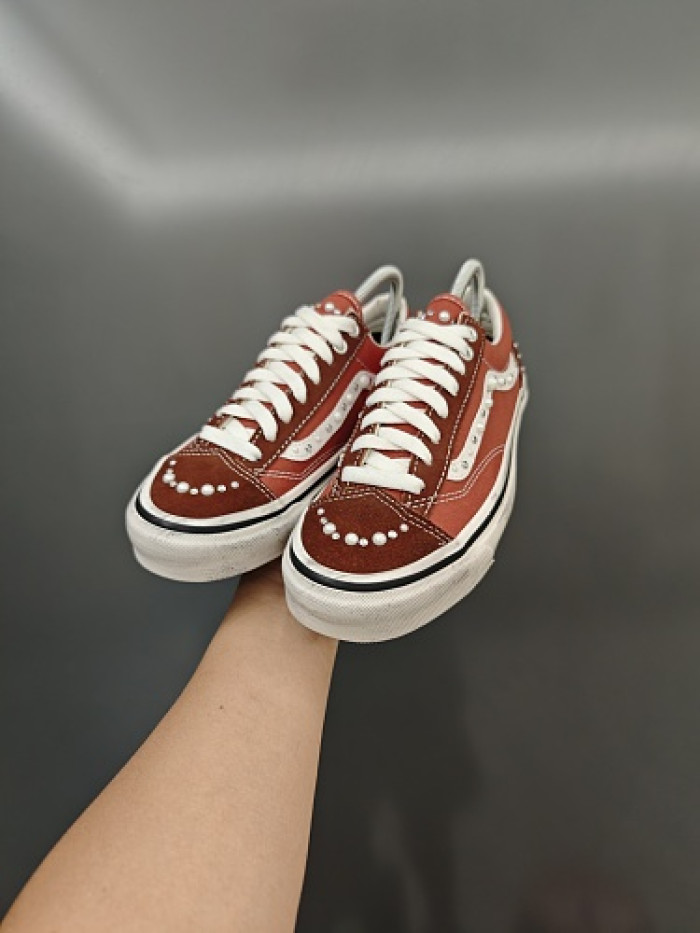 Vans Sneakers