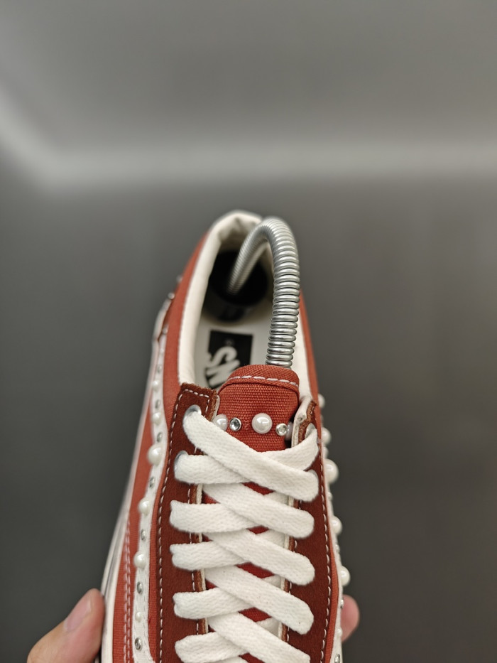 Vans Sneakers