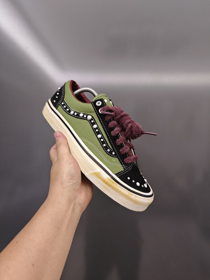 Vans Sneakers