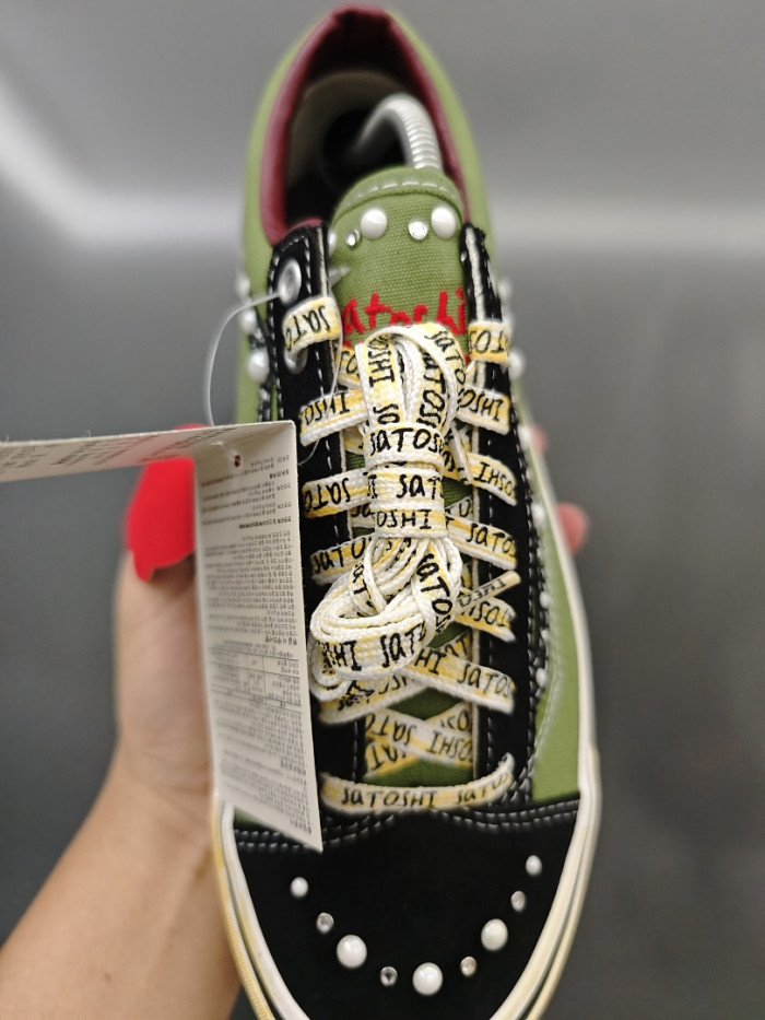 Vans Sneakers